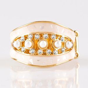 Royal Treasury - Gold Ring